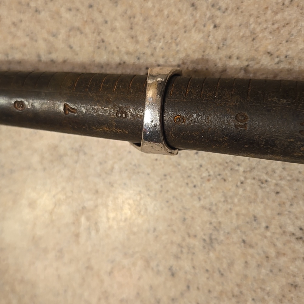 Vintage Silvertone Skull Ring - Picture 6 of 6